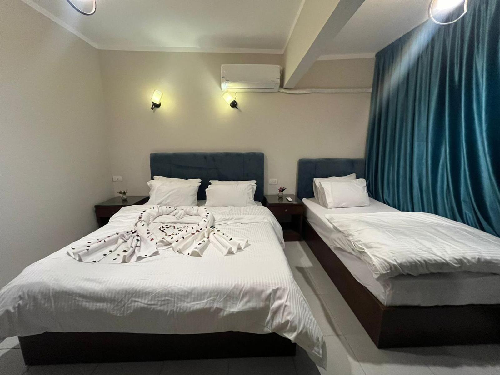 Pyramids Way Inn Kafret el-Gabal Exterior photo