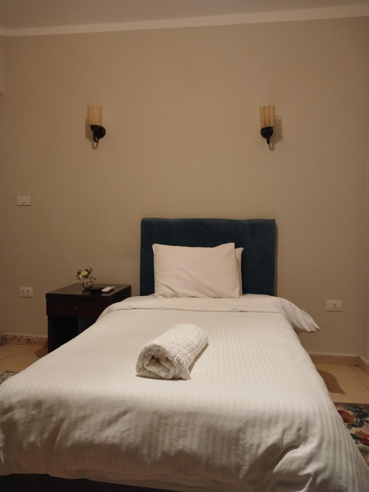 Pyramids Way Inn Kafret el-Gabal Exterior photo