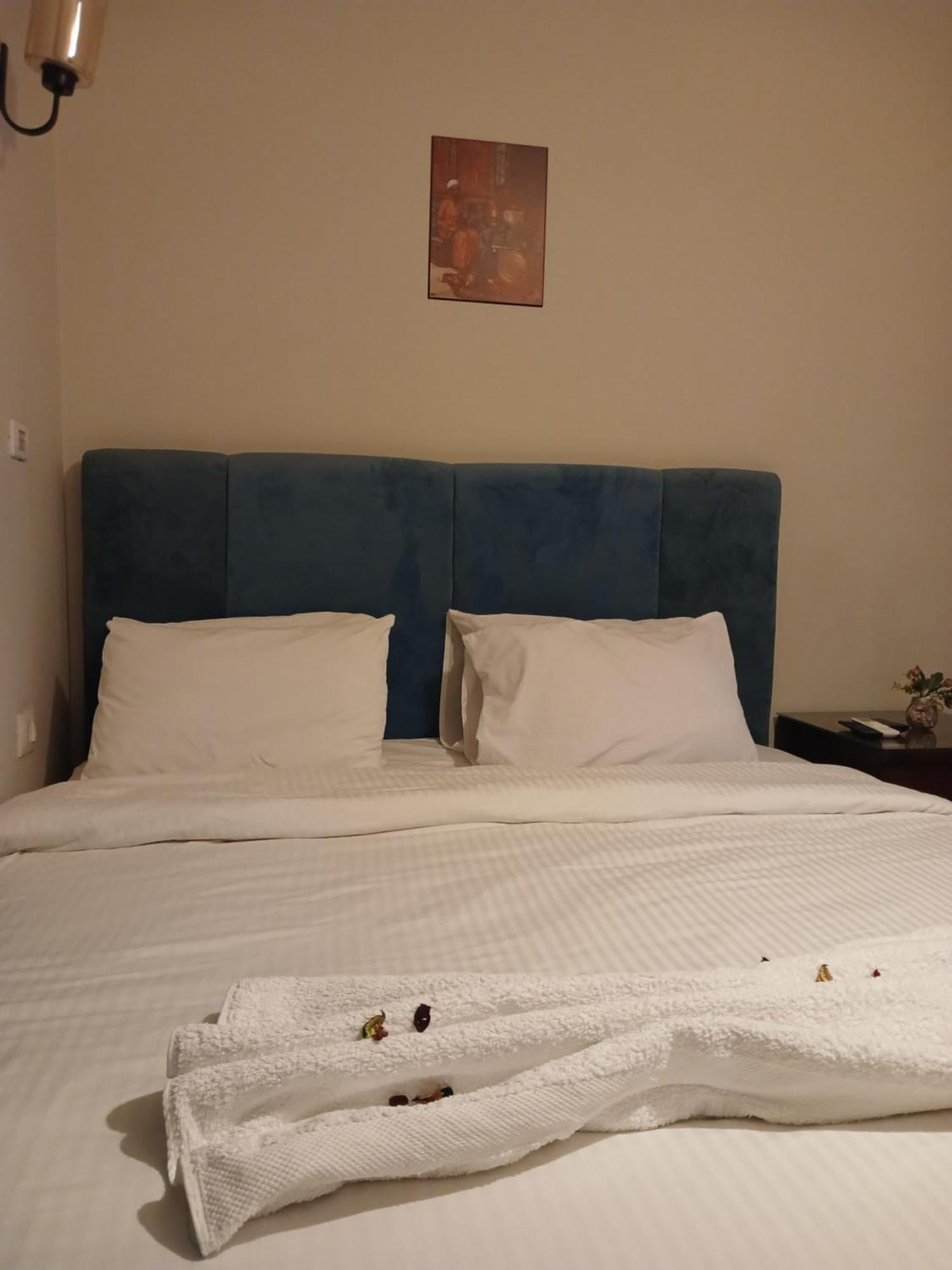 Pyramids Way Inn Kafret el-Gabal Exterior photo