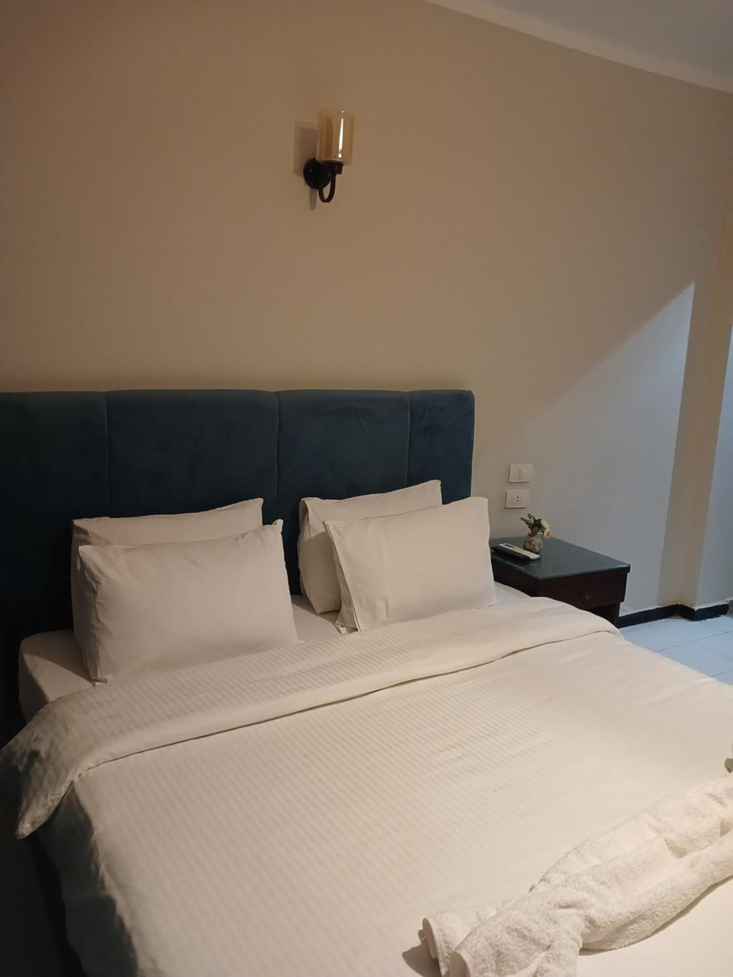 Pyramids Way Inn Kafret el-Gabal Exterior photo